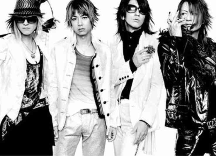 GLAY、ニューアルバム『NO DEMOCRACY』発売決定。メットライフドーム初日に発表