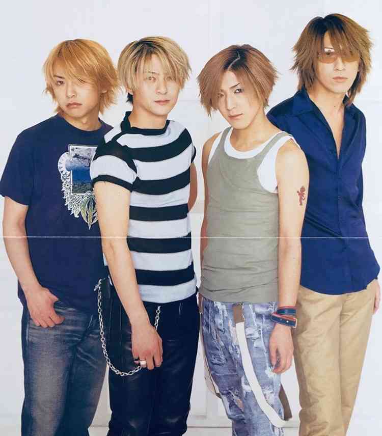 GLAY、ニューアルバム『NO DEMOCRACY』発売決定。メットライフドーム初日に発表