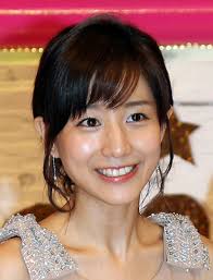 30代前半のフェミニン系