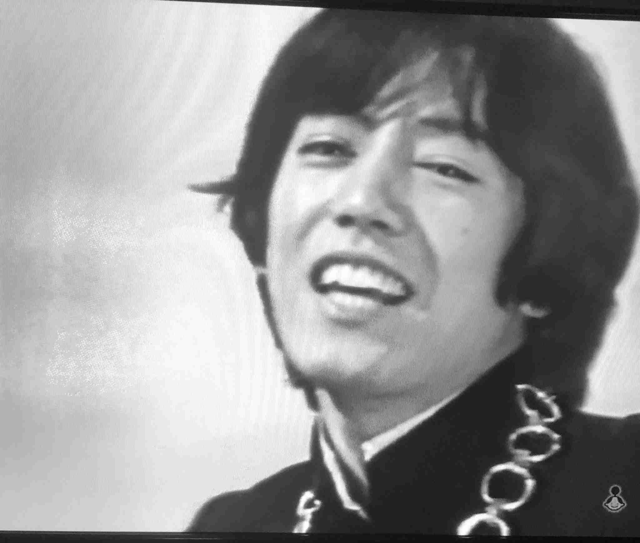 ISSA、沢田研二の『勝手にしやがれ』熱唱 「ジュリーそのもの」と反響