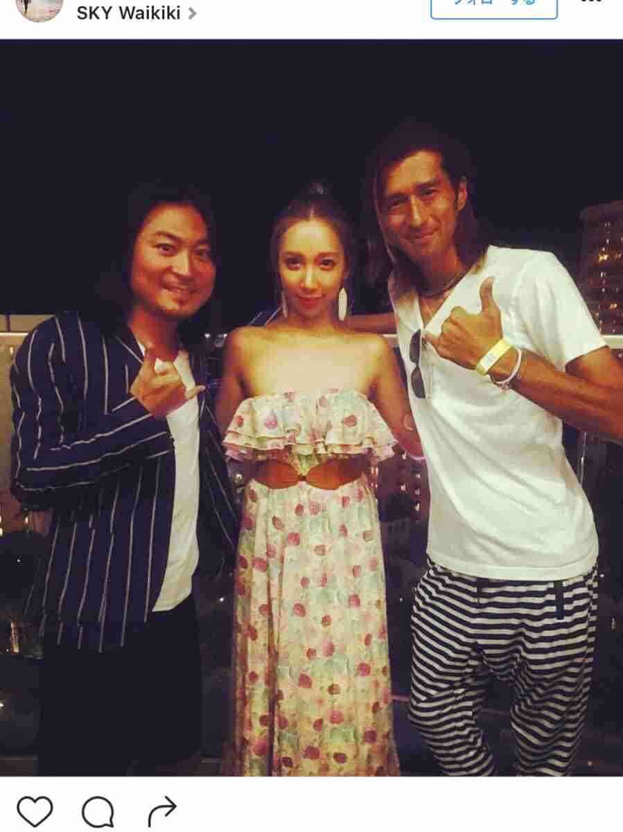 ざわちん、映像での顔面が