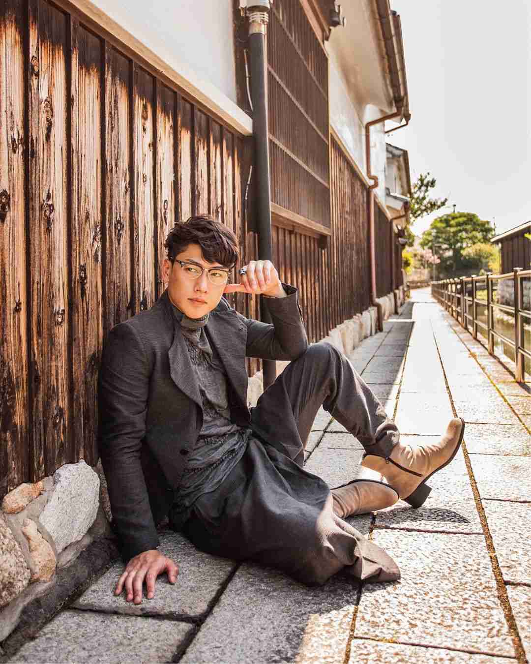 樽美酒研二“メガネだけ”の素顔写真公開「めちゃ男前」「イケメンすぎる」