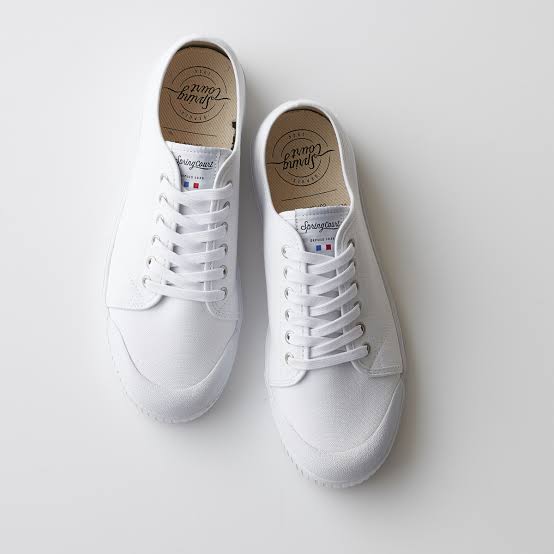 【秋なので】お気に入りのスニーカーを貼っていくトピ