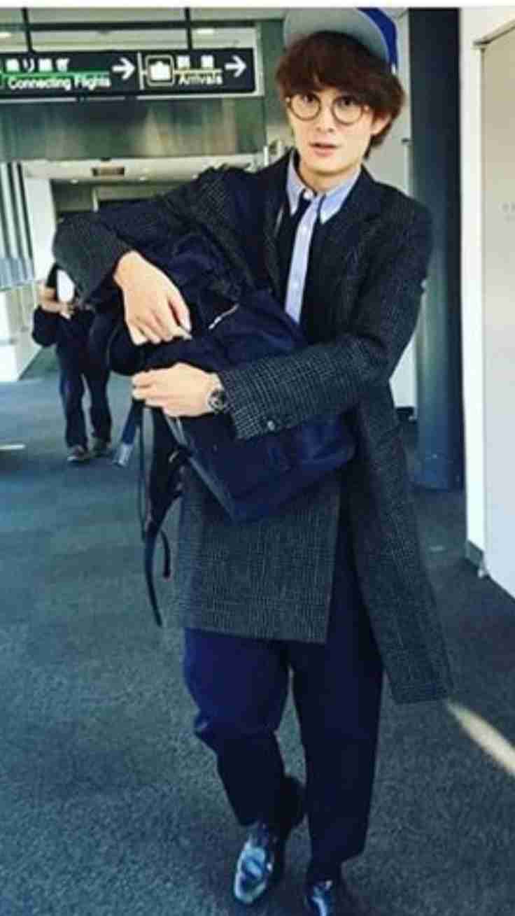 私服がダサいイケメンに告白されたらどうしますか？