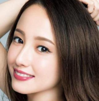 凄く綺麗(カッコいい)な時と、そうじゃない時の差が激しいなと思う有名人