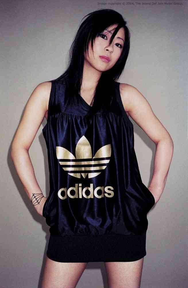 色んな宇多田ヒカルさんの画像が見たい