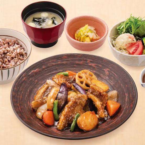 【飲食店】自分の中で一番美味しい料理を教えて下さい🎵