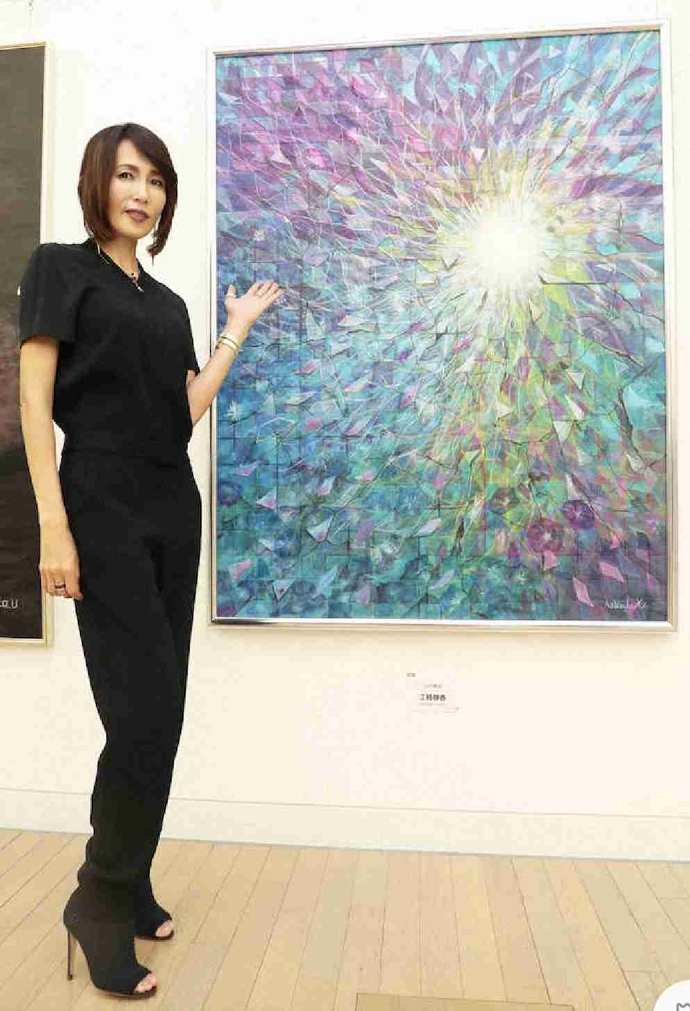 工藤静香、二科展の告知投稿にファン騒然　「しーちゃんの髪が…」