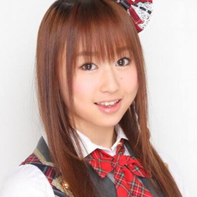 元AKB48選抜メンバー、整形10回以上＆費用120万円