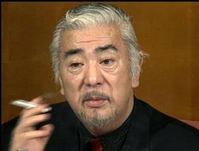頼まれると、すぐお金を貸す旦那さん