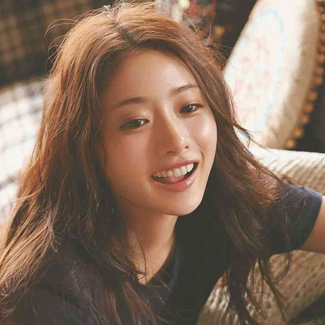 石原さとみ「整形失敗」鼻の下に違和感……新垣結衣や戸田恵梨香と同じ手術か