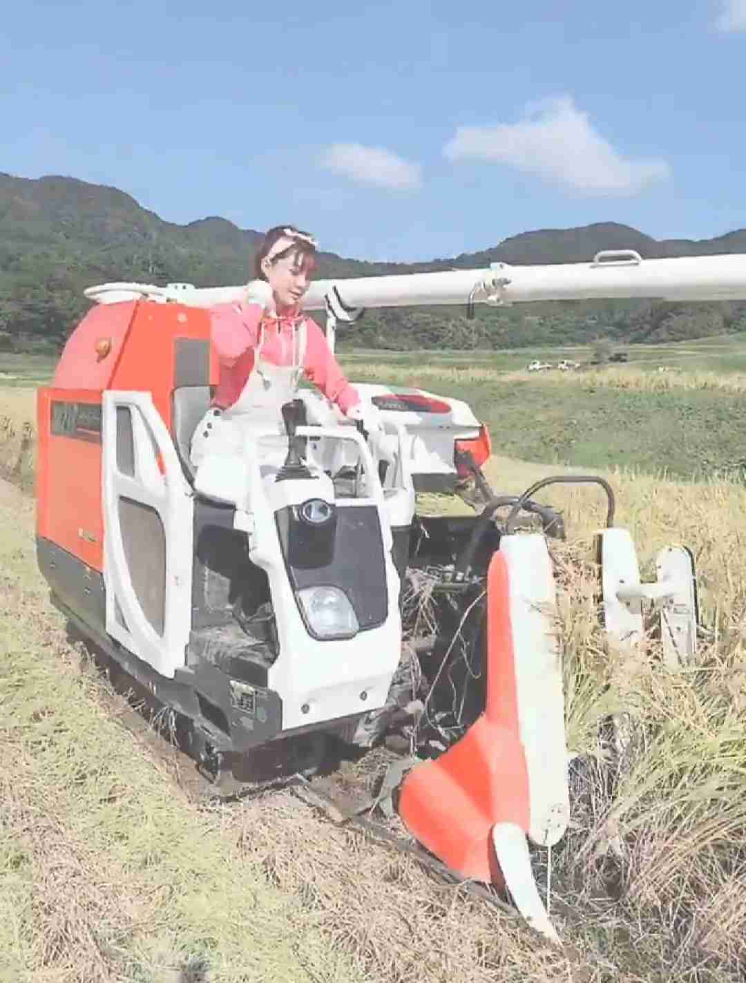 山口真帆、写真集ランキング1位獲得 順調な芸能活動スタート