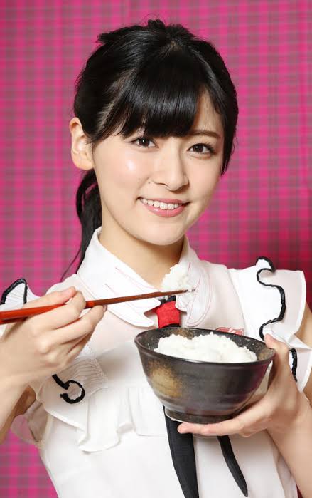 山口真帆、写真集ランキング1位獲得 順調な芸能活動スタート