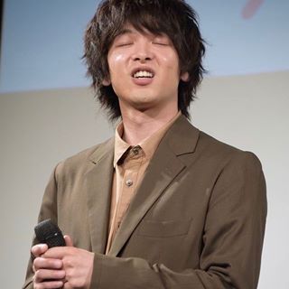 最近注目し始めた芸能人は?