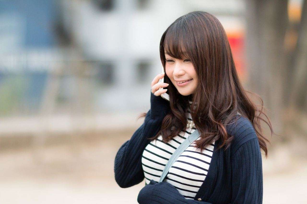 実は大変なんです…！　知られざる「胸が大きい人」の悩みとは？