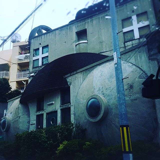 珍建築に興味ある方!