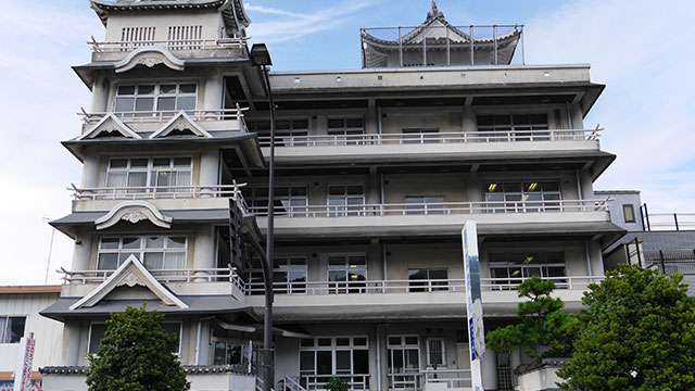 珍建築に興味ある方!