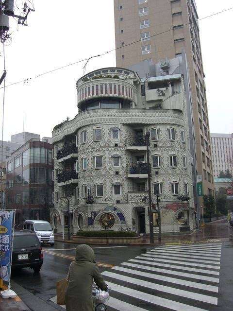 珍建築に興味ある方!