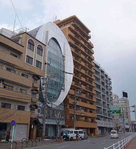 珍建築に興味ある方!