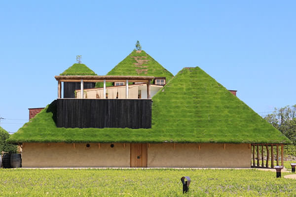珍建築に興味ある方!