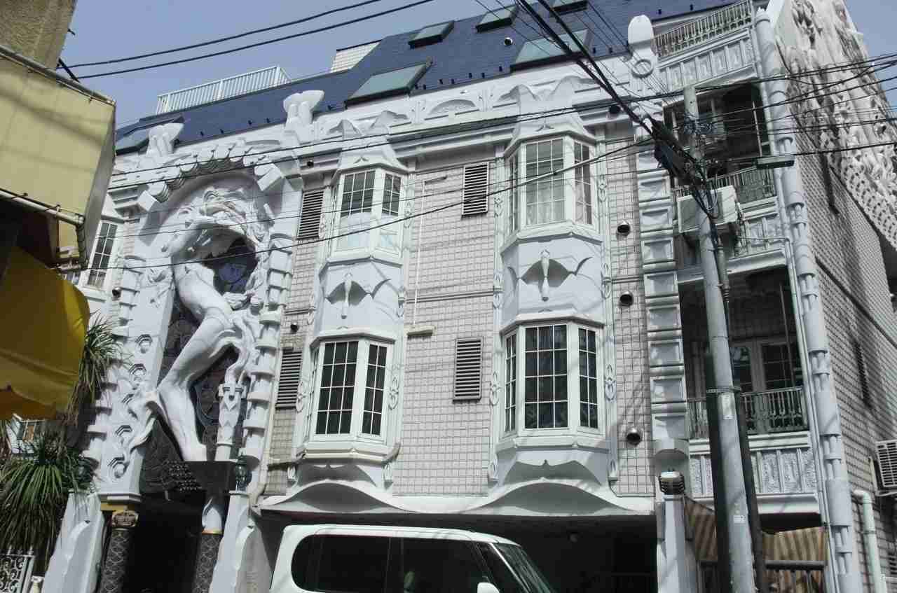 珍建築に興味ある方!