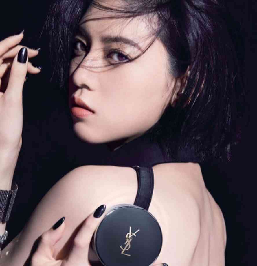 三吉彩花、最強心霊スポットに挑む!清水崇監督『犬鳴村』ヒロイン抜てき