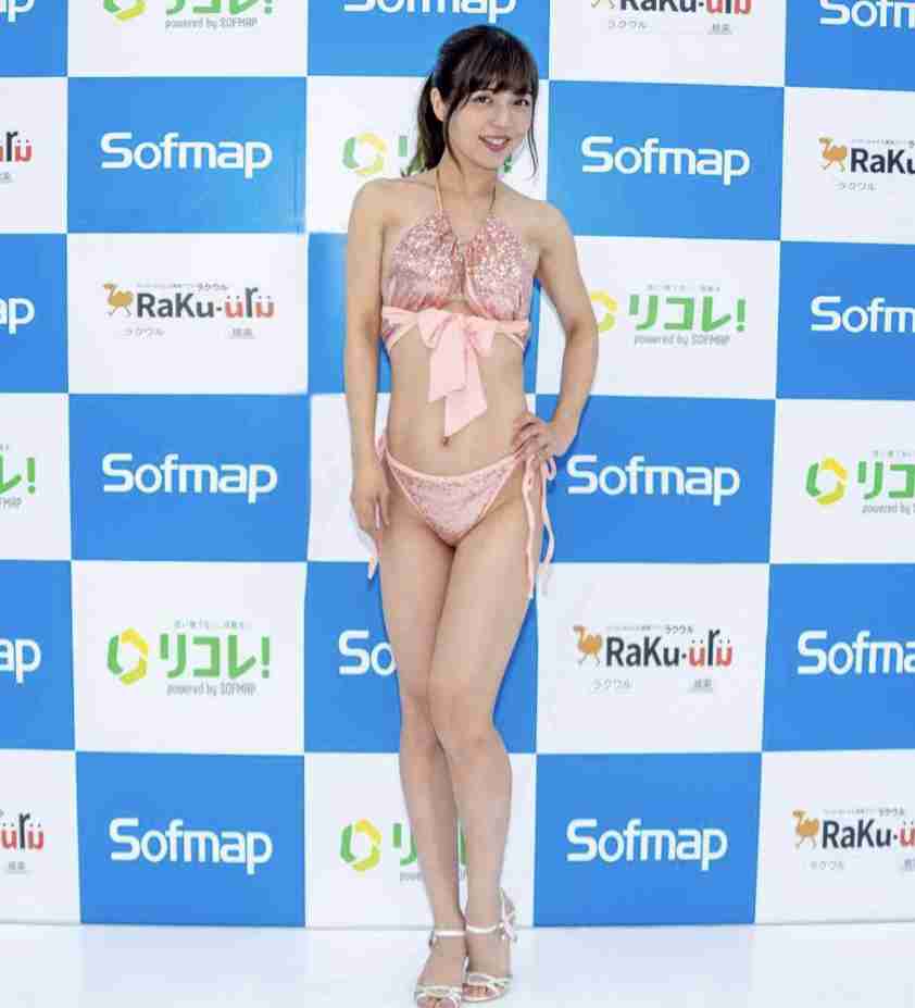 グラドルの茜結が年齢40歳と告白 意外な数字に報道陣ざわつく