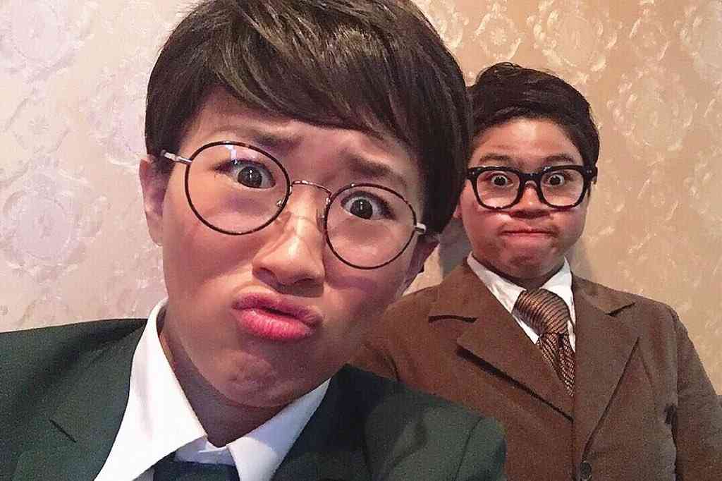 真似してるこの写真、似てる?似てない?