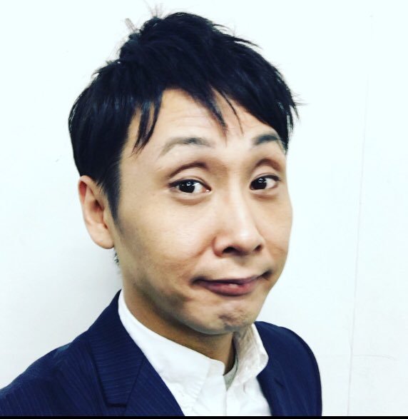 真似してるこの写真、似てる?似てない?