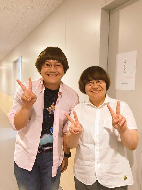 真似してるこの写真、似てる?似てない?