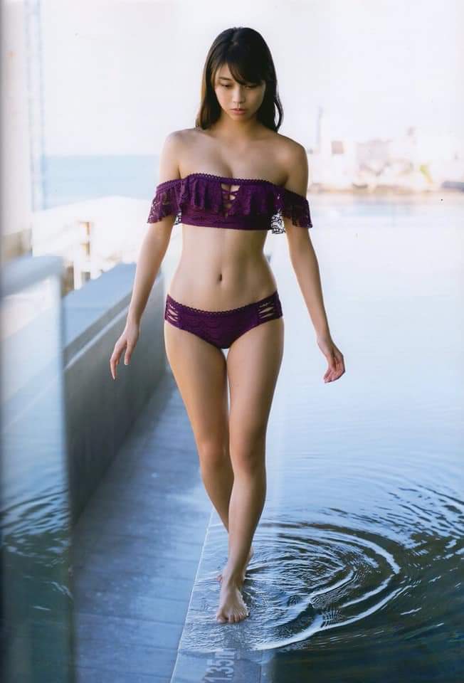 美くびれな芸能人の画像を貼るトピ