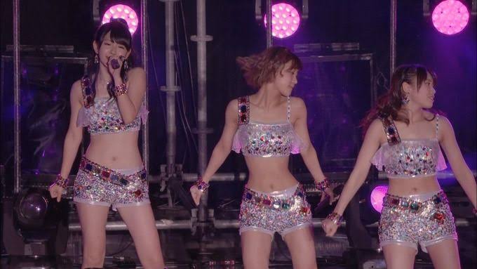 美くびれな芸能人の画像を貼るトピ