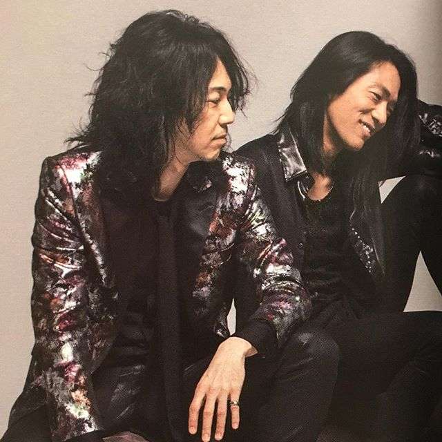 好きなアーティストについてファンじゃないと知らなさそうな知識を教えてあげるトピ