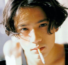 好きなアーティストについてファンじゃないと知らなさそうな知識を教えてあげるトピ