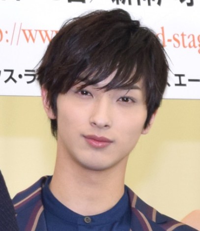 横浜流星 写真集、発売から6ヶ月経てTOP20キープ 『あな番』演技も高評価 