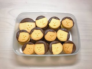 子どもといっしょに作るお菓子