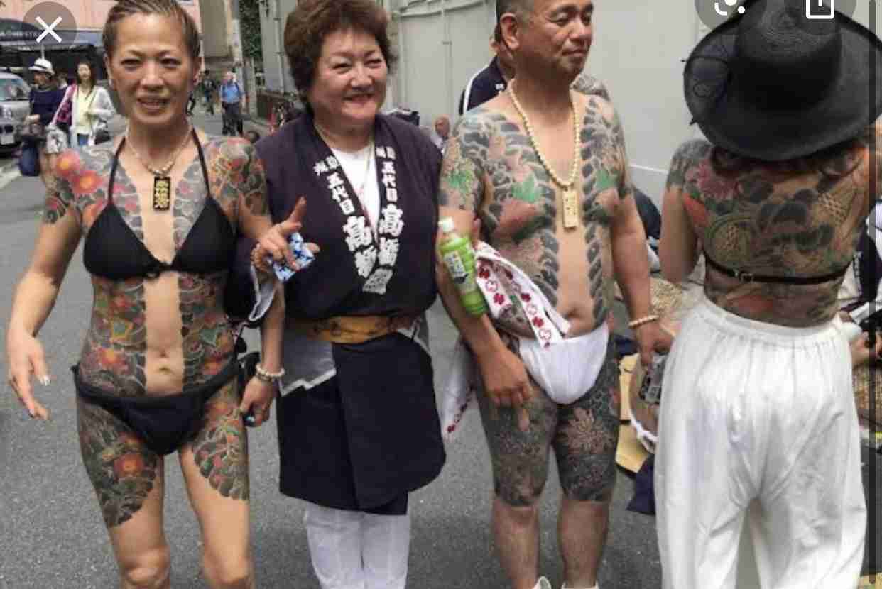 だんじり衝突 電柱折れ見物の女性など3人大けが 大阪 堺