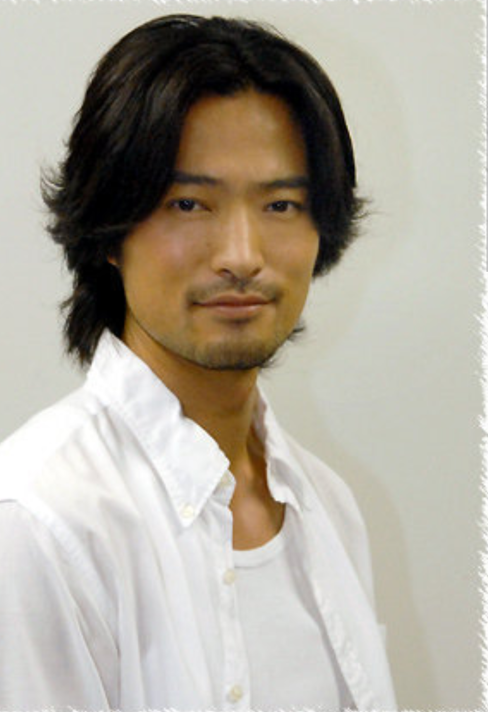 元仮面ライダー俳優の唐渡亮さん、最高月収1億2000万円も交番にライダーキックし転落「おごりがあった」
