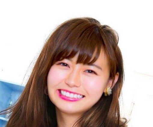 顔の歪み、メイクで補正しますか？