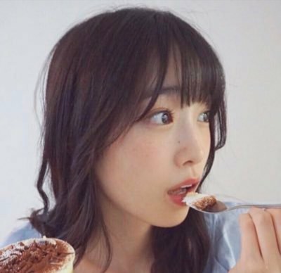 横顔、斜めからの顔がキレイだなと思う画像をお願いします!