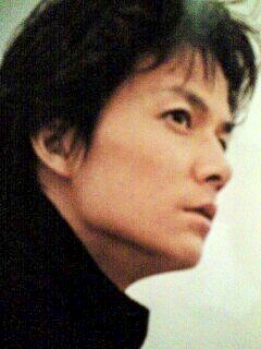 横顔、斜めからの顔がキレイだなと思う画像をお願いします!