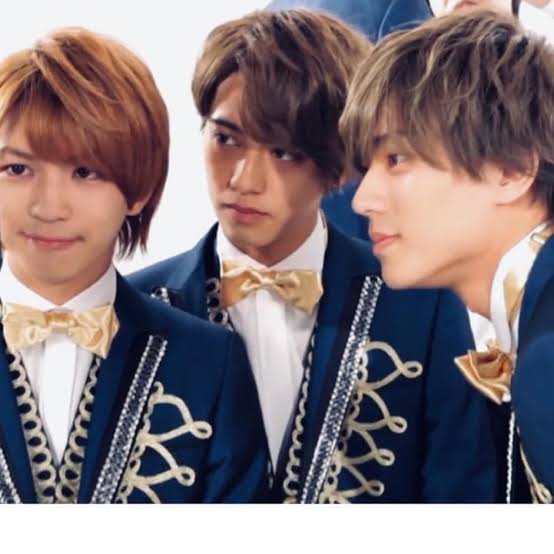 横顔、斜めからの顔がキレイだなと思う画像をお願いします!