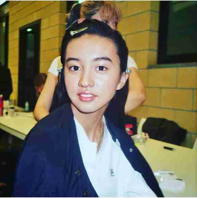 Koki,ミラノコレクションデビュー　美脚際立つ堂々ランウェイ