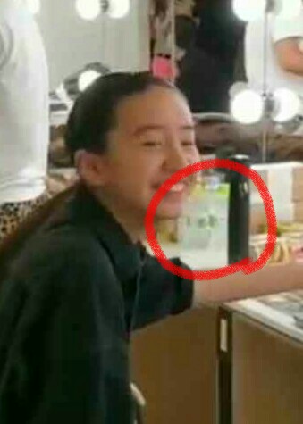 Koki,ミラノコレクションデビュー　美脚際立つ堂々ランウェイ