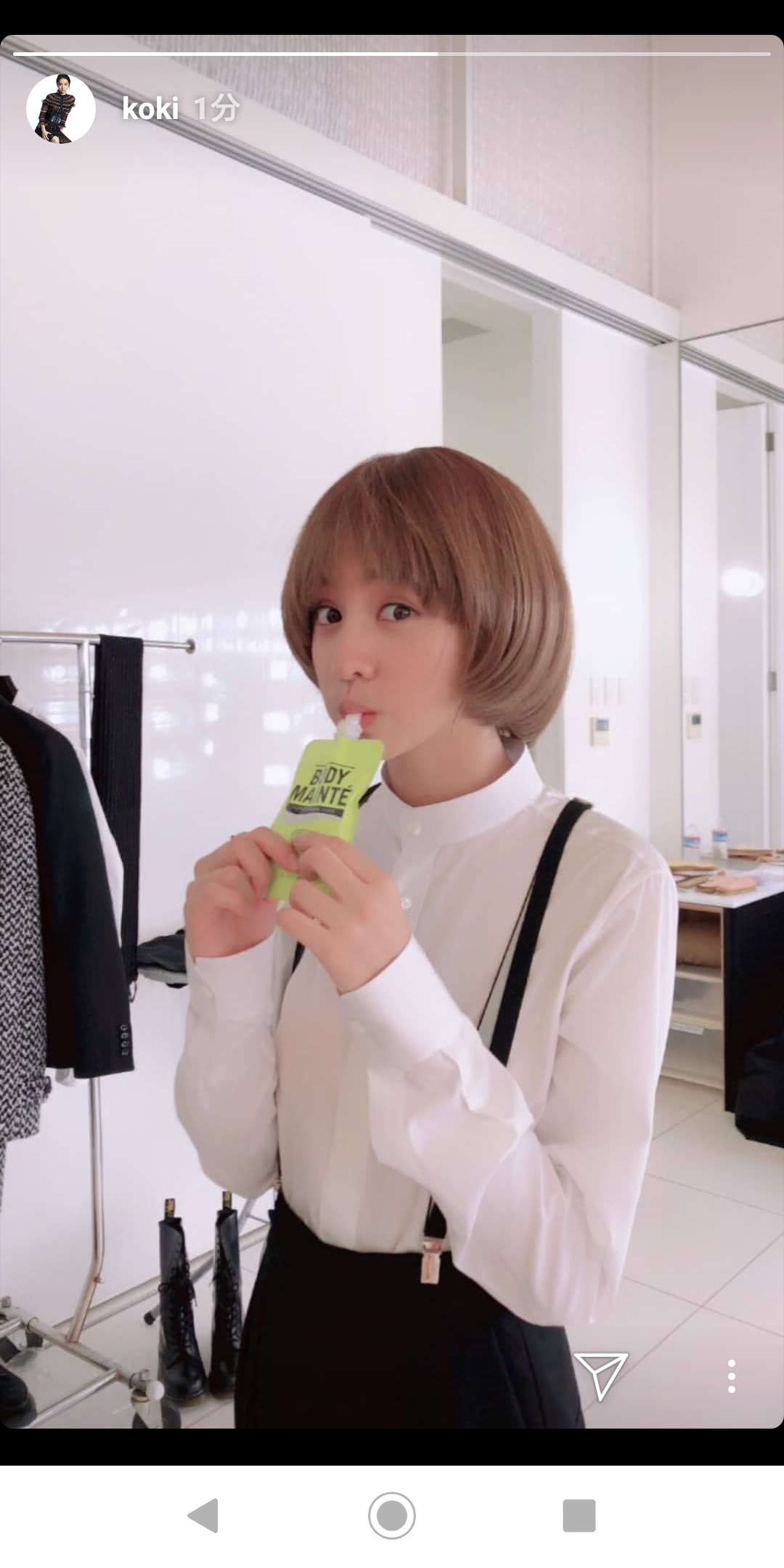 Koki,ミラノコレクションデビュー　美脚際立つ堂々ランウェイ