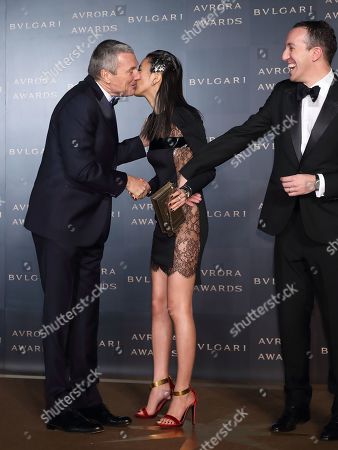 Koki,ミラノコレクションデビュー　美脚際立つ堂々ランウェイ