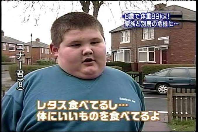 おやつに野菜食べてる人