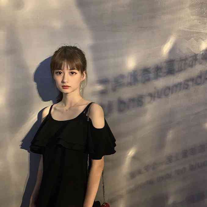 海外の美人を貼るトピ
