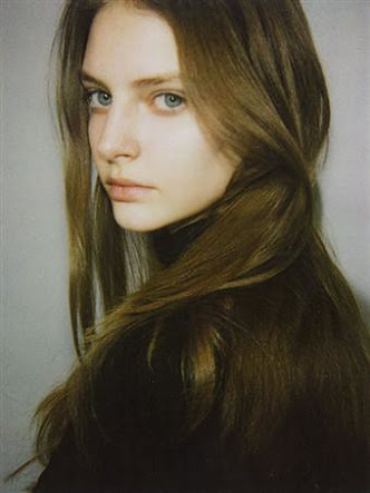 海外の美人を貼るトピ