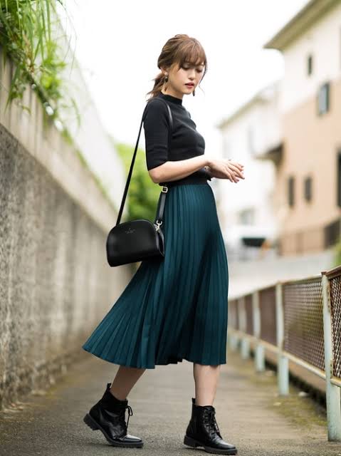 好きな服のテイスト、色や服の組み合わせ、教えて下さい